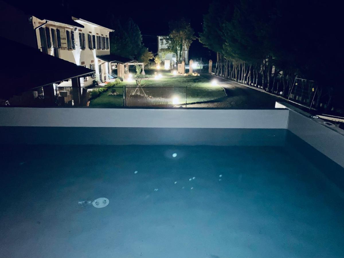 Il Basin Bed and Breakfast Calliano  Buitenkant foto