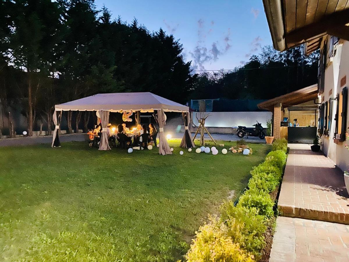 Il Basin Bed and Breakfast Calliano  Buitenkant foto