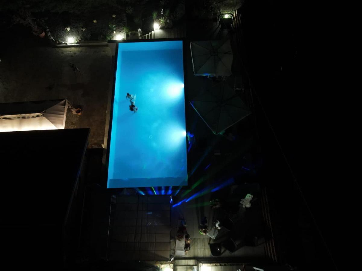 Il Basin Bed and Breakfast Calliano  Buitenkant foto